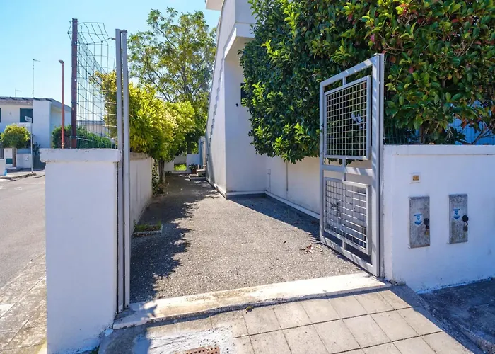 بيت للعطل Coral Bay House